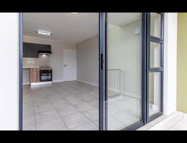 2 BEDROOM APARTMENT FOR SALE IN LINBRO PARK